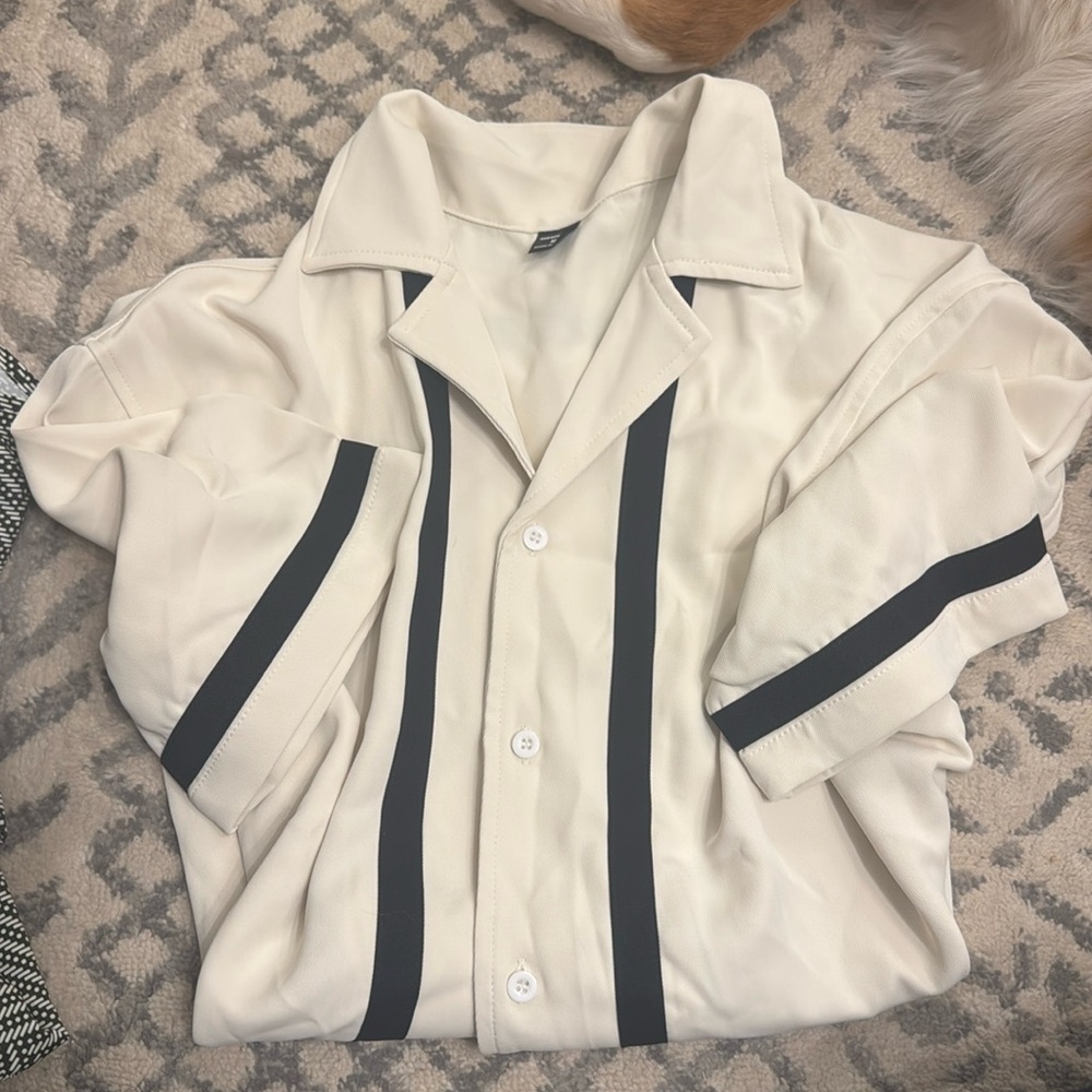 Men’s vacation style short sleeve dress shirt